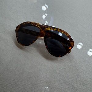Steve Madden sunglasses